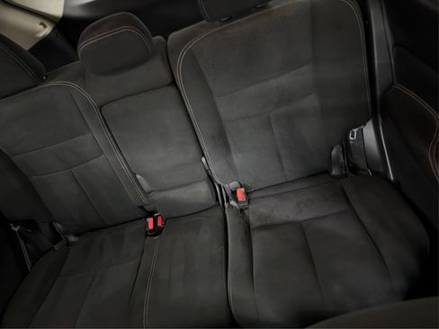 Used 2018 Nissan Murano SV AWD/4WD image 14