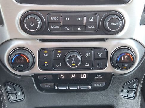 Used 2020 GMC Yukon XL SLT image 20