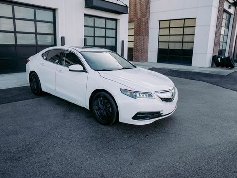 Used 2016 Acura TLX V6 SH-AWD w/ Technology Pkg image 4