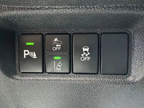 Used 2019 Honda Pilot Touring image 45