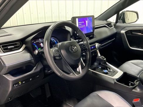 Certified 2024 Toyota RAV4 XSE w/ Weather Package AWD/4WD image 15