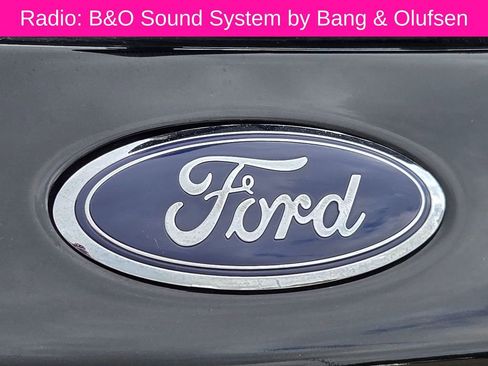 Used 2022 Ford Escape SEL w/ Technology Package FWD image 12