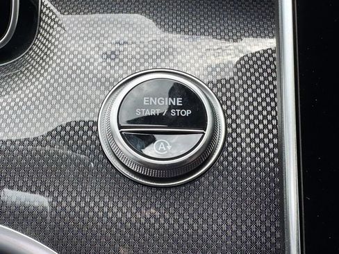 Used 2025 Mercedes-Benz CLE 300 4MATIC Coupe image 26