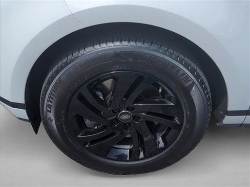 Used 2024 Land Rover Range Rover Evoque S AWD/4WD image 30