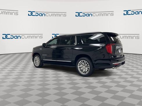 Used 2023 GMC Yukon XL Denali w/ LPO, Floor Liner Package AWD/4WD image 6