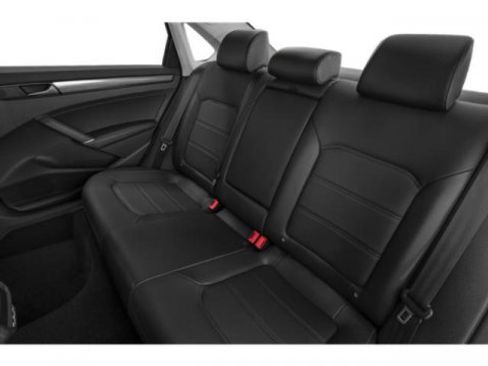 Used 2021 Volkswagen Passat 2.0T R-Line image 13