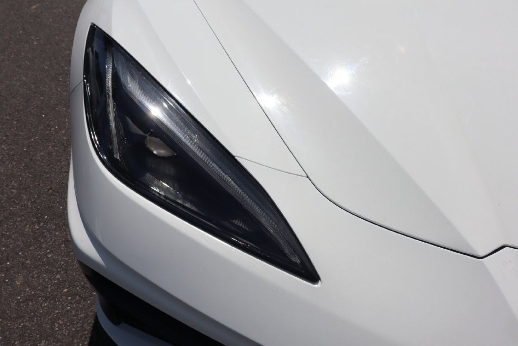 Used 2022 Chevrolet Corvette Stingray Coupe RWD image 15