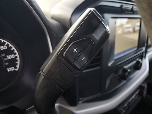 Used 2021 Ford F150 XL image 18