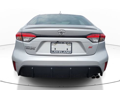Used 2025 Toyota Corolla SE FWD image 5