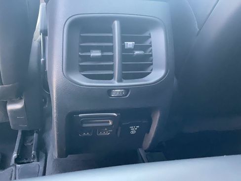 Used 2020 Jeep Cherokee Trailhawk AWD/4WD image 20