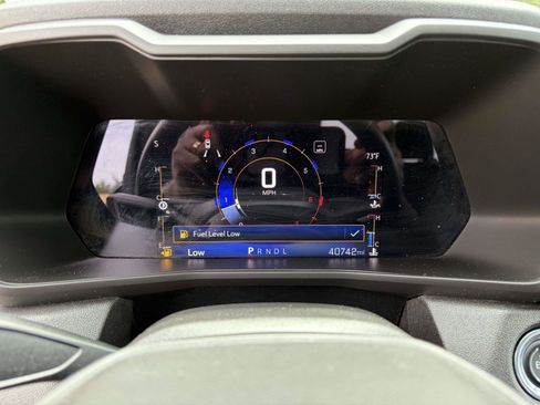 Used 2023 Chevrolet Colorado W/T RWD image 10