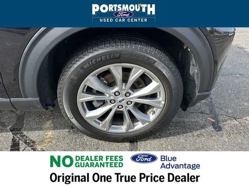 Certified 2023 Ford Explorer Limited w/ Equipment Group 301A image 33