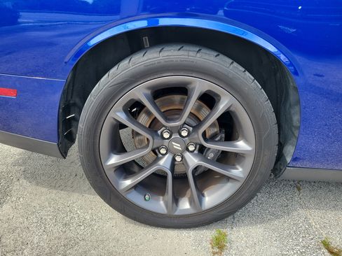 Used 2021 Dodge Challenger R/T Scat Pack image 5