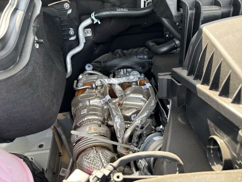 Used 2025 Mercedes-Benz Sprinter 2500 image 23
