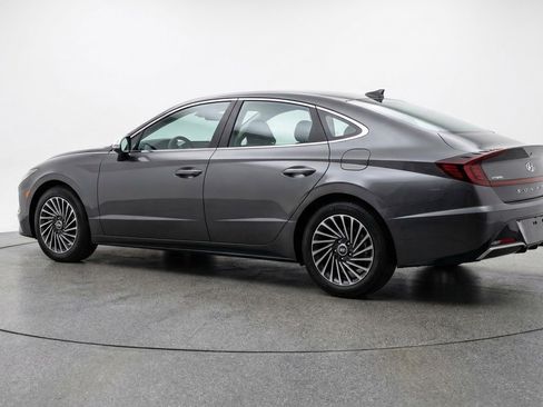 Used 2025 Hyundai Sonata SEL FWD image 6