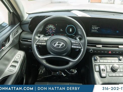 Used 2025 Hyundai Palisade Limited AWD/4WD image 5