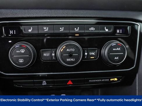 Certified 2023 Volkswagen Atlas SEL image 11