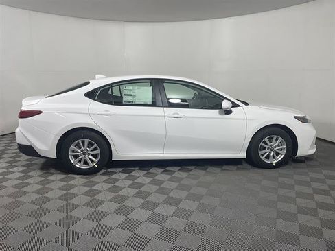 New 2026 Toyota Camry LE w/ Convenience Package AWD/4WD image 8