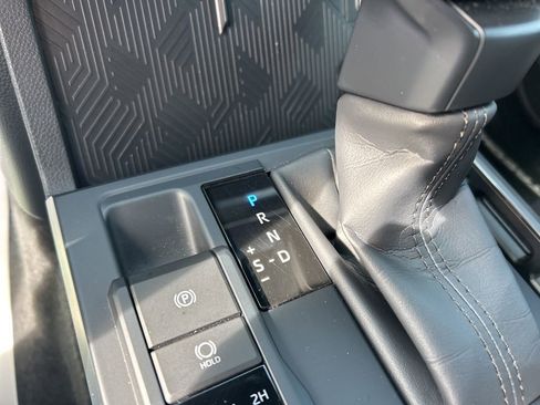 Used 2025 Toyota Tacoma SR5 image 11