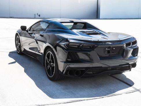 Used 2024 Chevrolet Corvette Stingray Convertible w/ 1LT RWD image 9