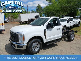 New 2026 Ford F250 XL w/ XL Chrome Package RWD video 1