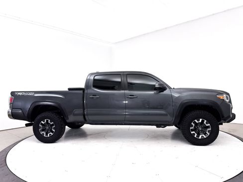 Used 2021 Toyota Tacoma TRD Off-Road w/ Blackout Package (TMS) AWD/4WD image 36