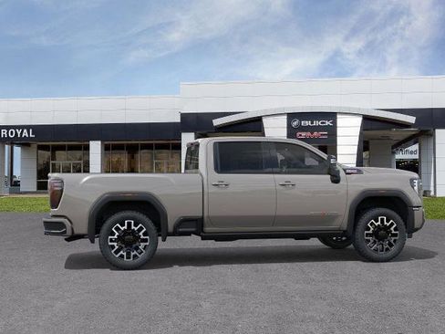 New 2026 GMC Sierra 2500 AT4 w/ AT4 Premium Plus Package image 5
