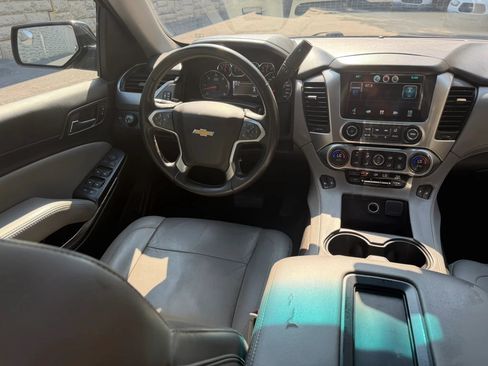 Used 2015 Chevrolet Tahoe LT RWD image 12