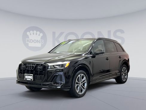 Used 2025 Audi Q7 2.0T Premium w/ Convenience Plus Package AWD/4WD image 1
