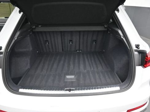 Used 2025 Audi Q3 2.0T Premium AWD/4WD image 10