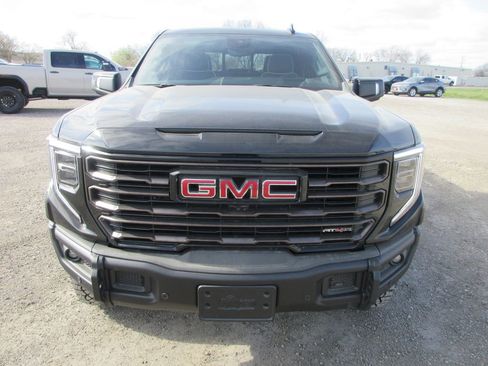 New 2026 GMC Sierra 1500 AT4X AWD/4WD image 11