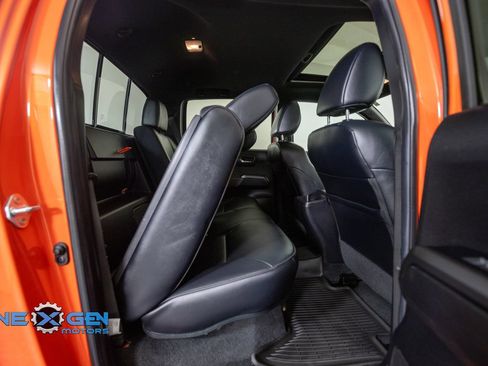 Used 2023 Toyota Tacoma TRD Pro AWD/4WD image 36