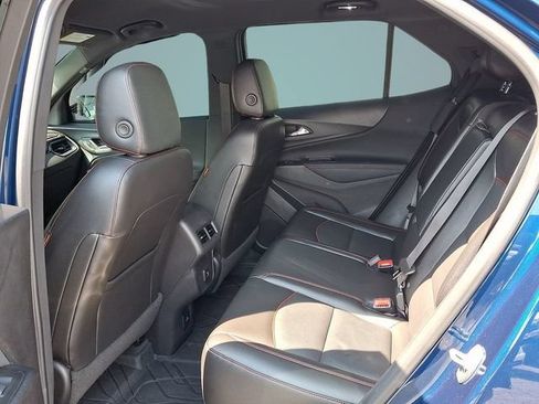 Used 2022 Chevrolet Equinox RS w/ RS Leather Package FWD image 7