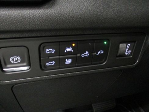 New 2026 GMC Hummer EV 2X w/ LPO, Dark Essentials Package image 24