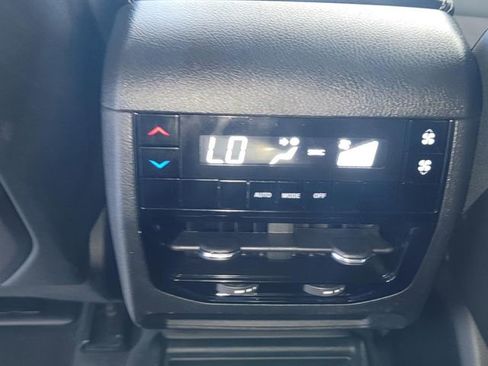 Certified 2024 Jeep Grand Cherokee L Laredo AWD/4WD image 25