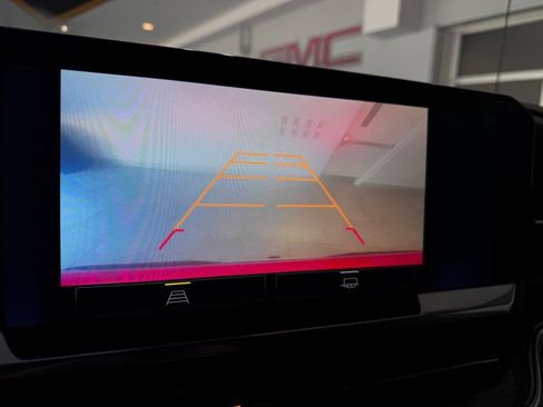 Certified 2022 Chevrolet Silverado 1500 LT image 20