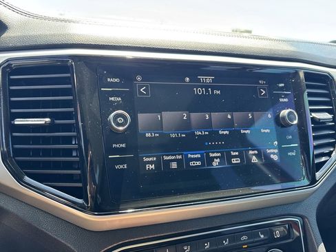 Used 2023 Volkswagen Atlas SE FWD image 23