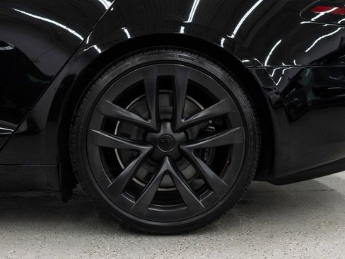 Used 2022 Tesla Model S Standard Range image 34