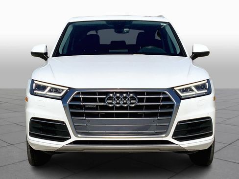 Used 2019 Audi Q5 2.0T Premium Plus w/ Premium Plus Package AWD/4WD image 4
