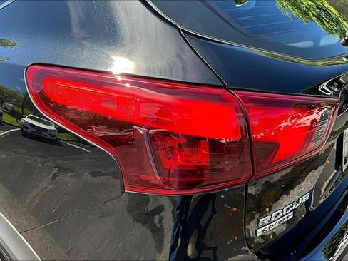 Used 2019 Nissan Rogue Sport SL w/ Premium Package AWD/4WD image 23