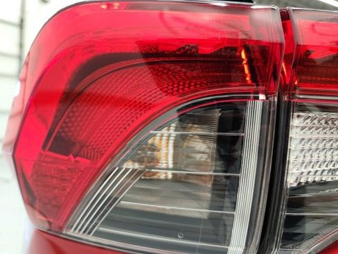 Certified 2023 Toyota RAV4 SE image 22