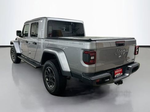Used 2020 Jeep Gladiator Overland image 8