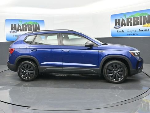 Used 2024 Volkswagen Taos S FWD image 7