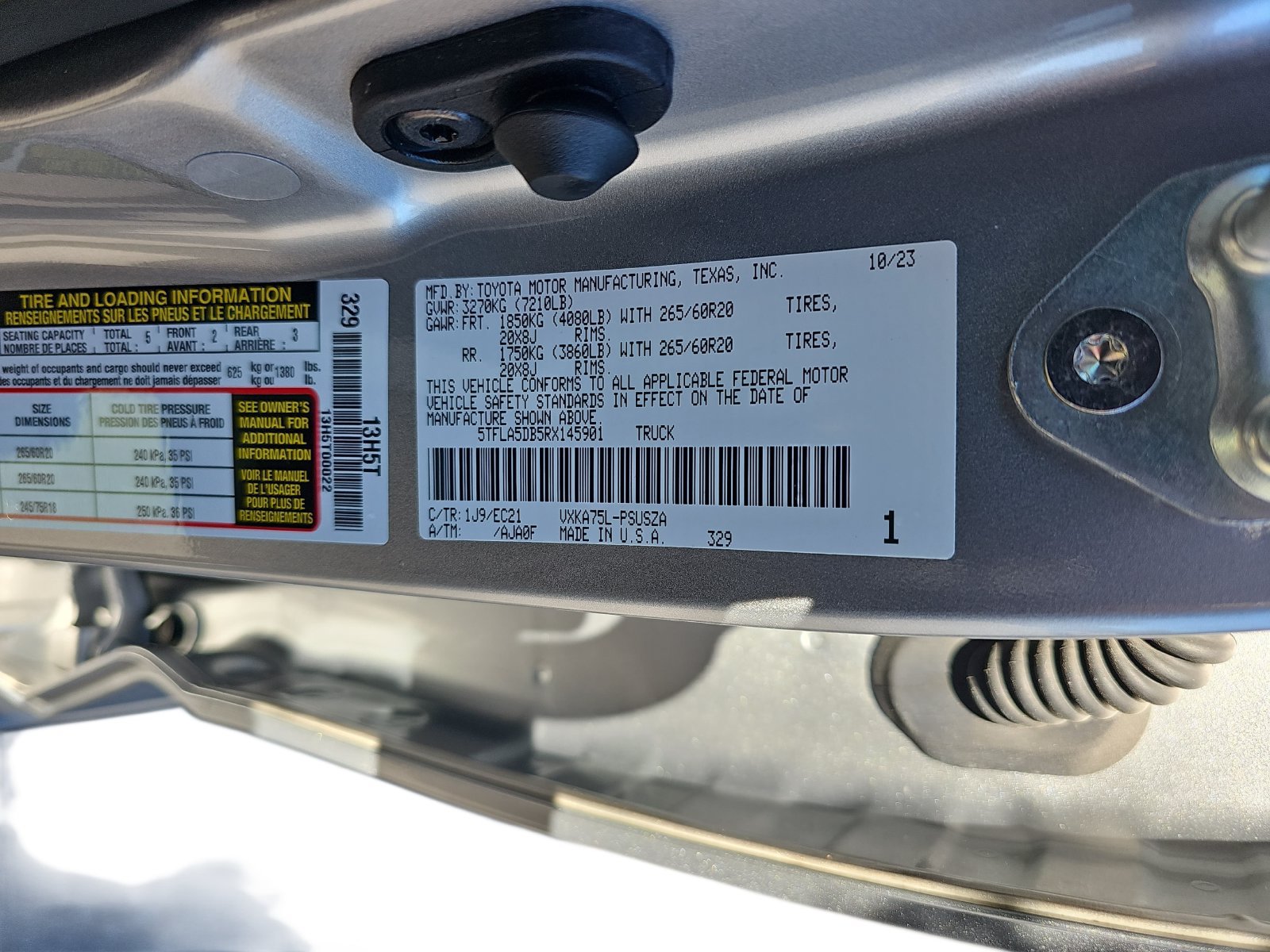 Used 2024 Toyota Tundra SR5 AWD/4WD image 35