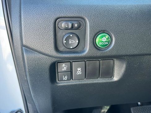 Certified 2022 Honda Pilot TrailSport image 19