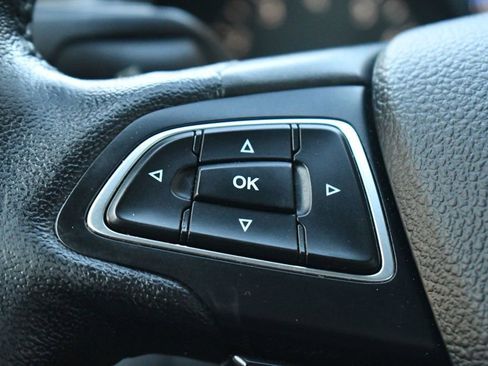 Used 2016 Ford Focus SE w/ Equipment Group 201A image 19