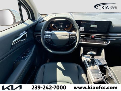 New 2026 Kia Sportage EX image 17