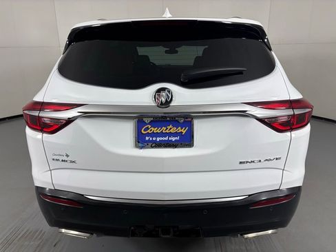 Used 2018 Buick Enclave Premium w/ Trailering Package image 7