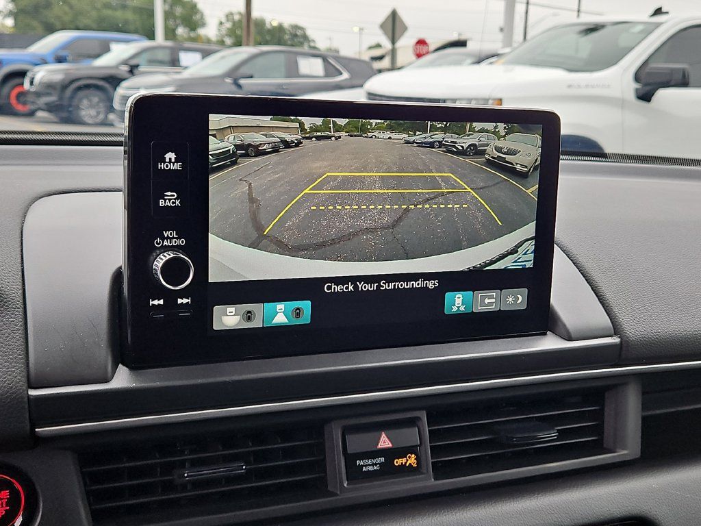 Used 2024 Honda Pilot Elite image 33