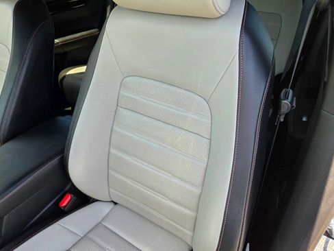 Certified 2025 Honda CR-V Sport Touring image 15
